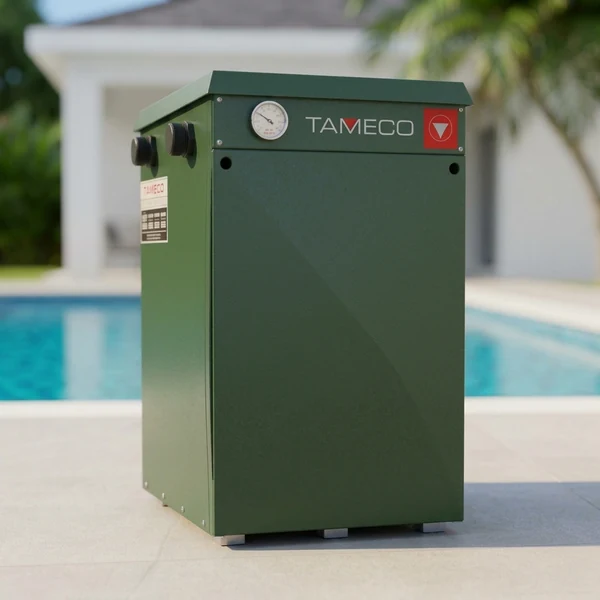 Calefactor de piscina Tameco CP-70 instalado junto a una pileta